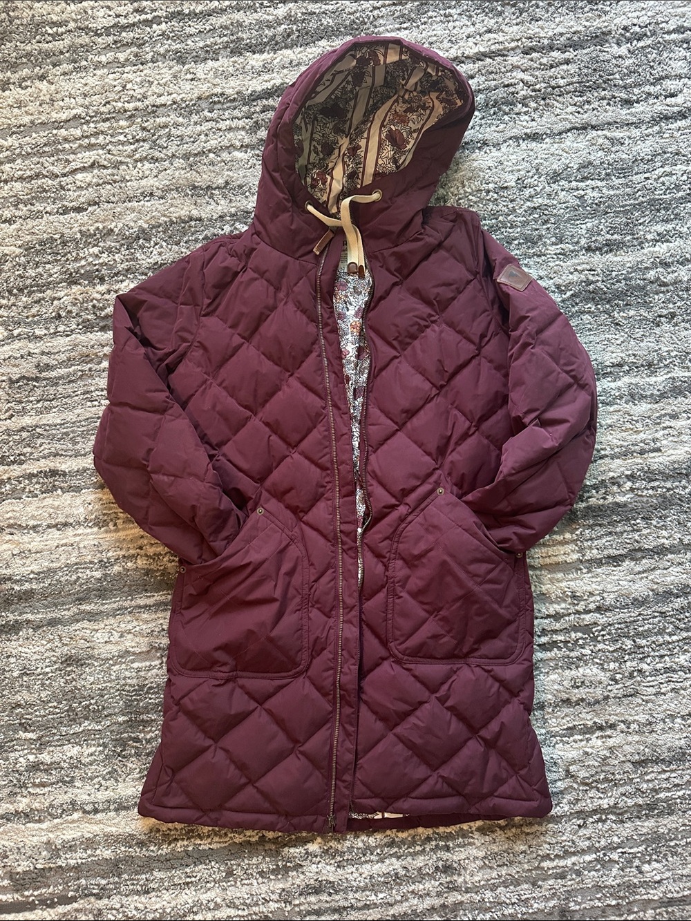 Women’s Burton Quilted Down Thermolite Hooded Coat in Burgundy